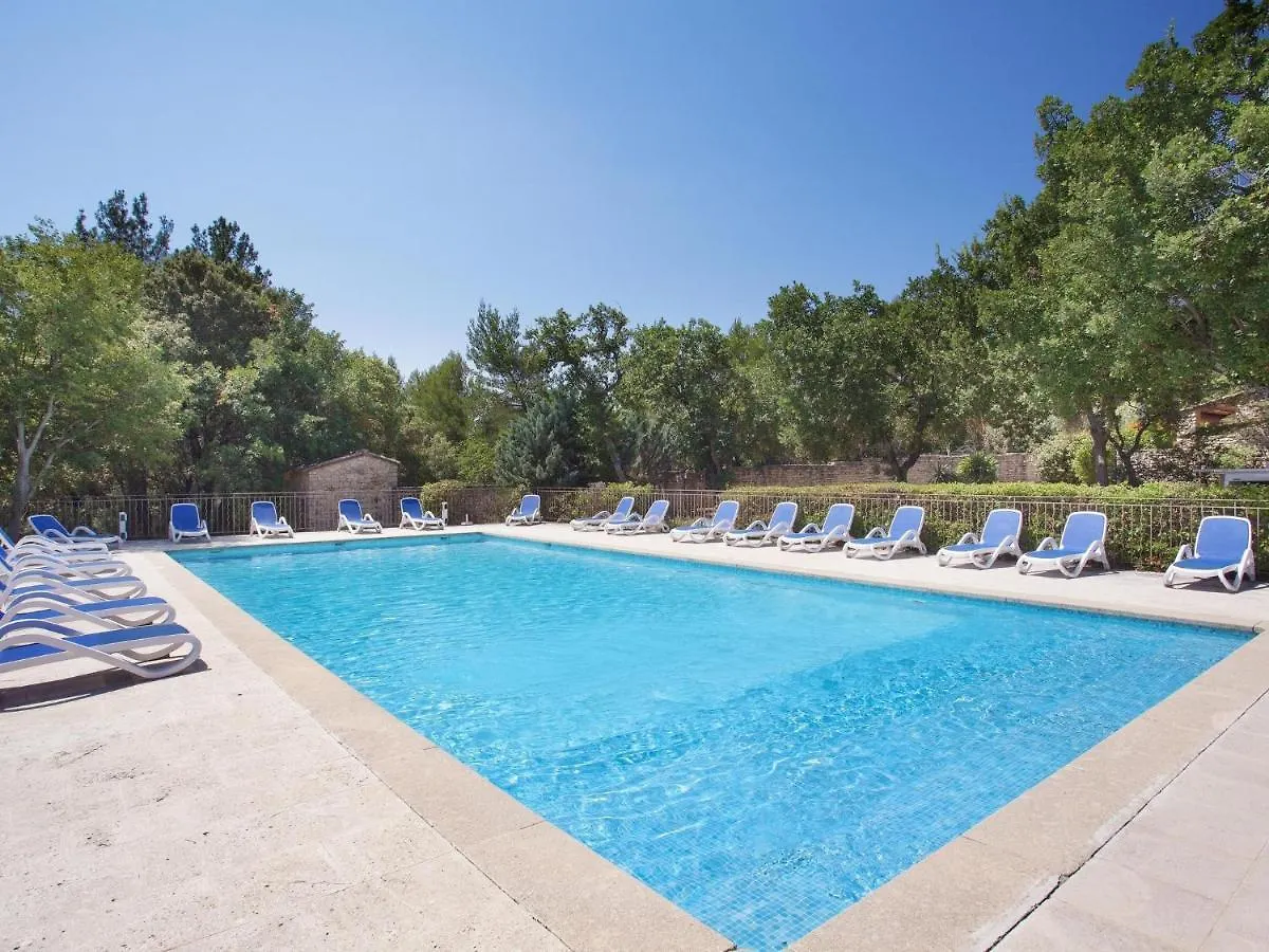 Neat Holiday Home With Ac, 3 Km From The Center Of Gordes Frankrig
