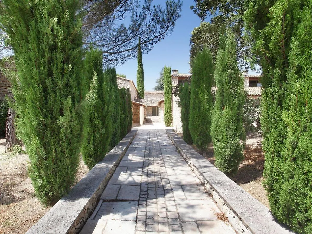 Neat Holiday Home With Ac, 3 Km From The Center Of Gordes