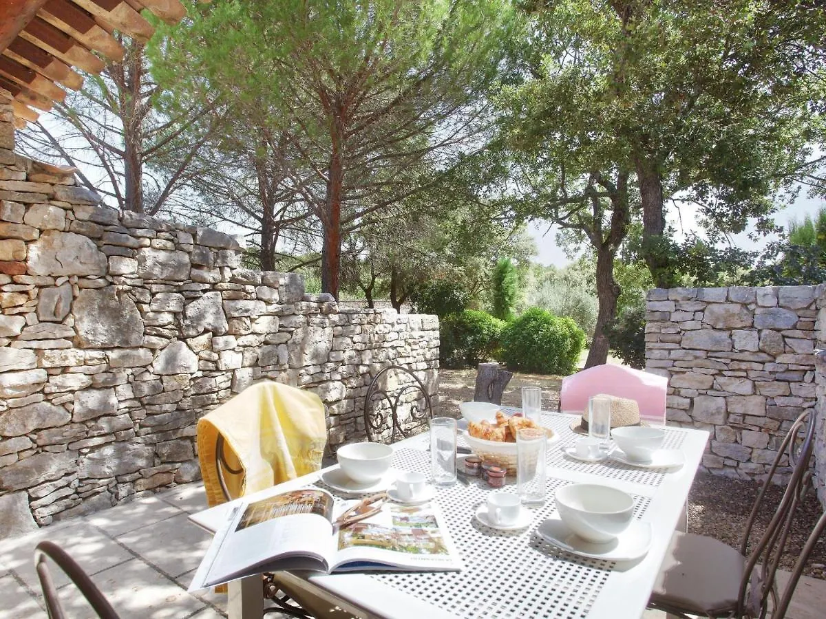 Neat Holiday Home With Ac, 3 Km From The Center Of Gordes